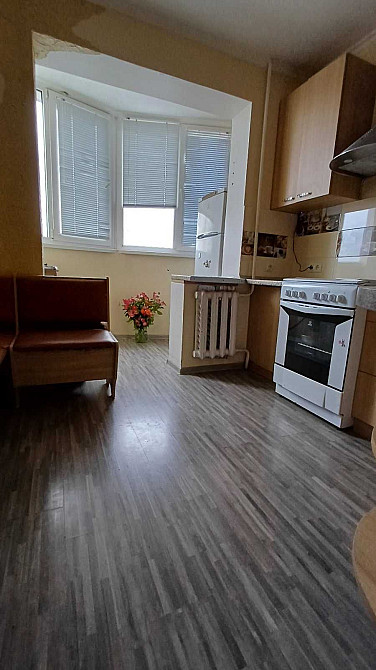 Срочно! 2х комнатная на Бочарова/ Крымская с тремя лоджиями Одесса - изображение 1