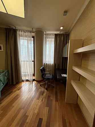 Продам 3х комн.квартиру 117м2,ул.О.Яроша 22,Метро Ботанический Сад Харків