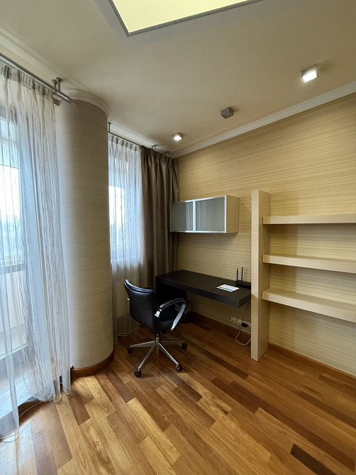 Продам 3х комн.квартиру 117м2,ул.О.Яроша 22,Метро Ботанический Сад Харків - зображення 7