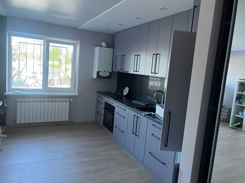 Продається 2-кімнатна квартира в закритому житловому комплексі! Кам`янське (Нікопольський р-н) - зображення 4