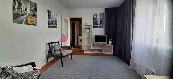 Продам свою двокімнатну квартиру . Метро 23 серпня 1 хвилина Харків