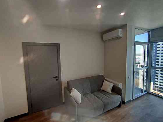 Оренда 1-кімнатна вул. Вірменська 8 Метрополія 2 Киев