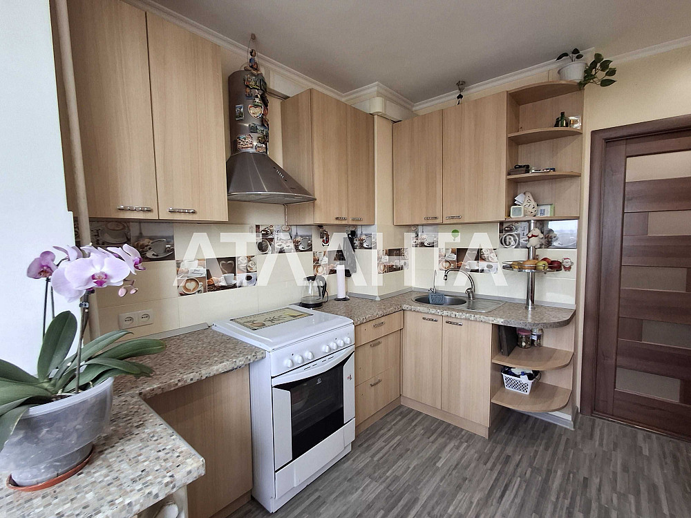 2 комнатная квартира с ремонтом на Бочарова, сотовый проект Одесса - изображение 3