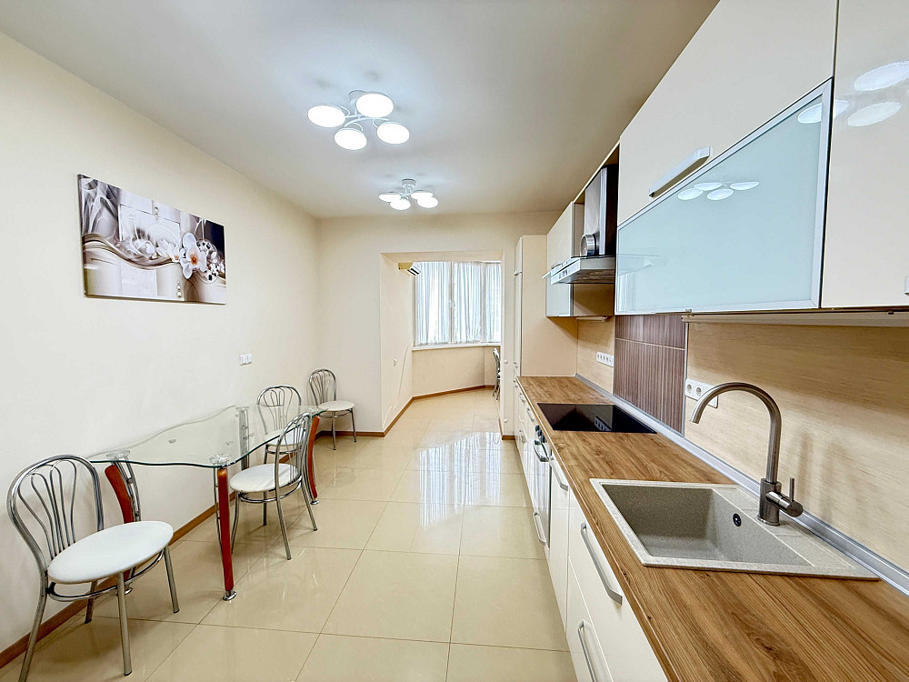 Позняки, вул. Анни Ахматової 31 Київ - зображення 3