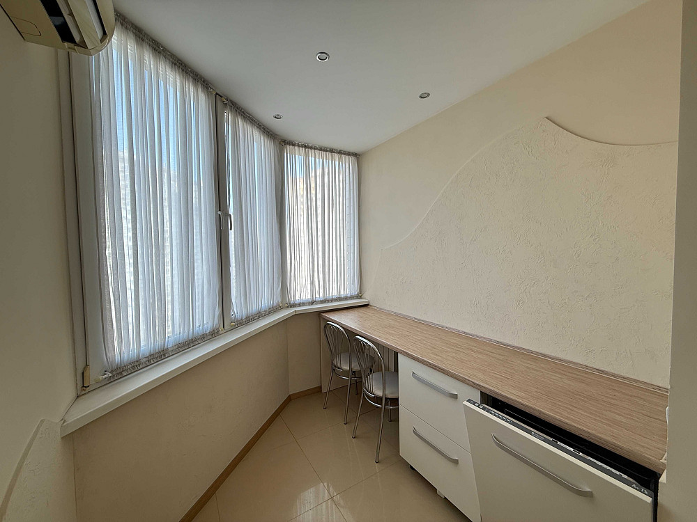 Позняки, вул. Анни Ахматової 31 Київ - зображення 4