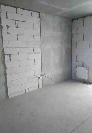 Продам квартиру 29.3 м вул Гродненська 14 ЖК Днепровський держпрограми Київ