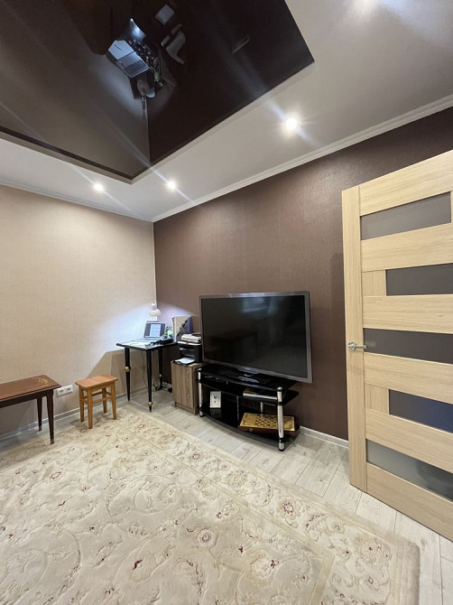 Двокімнатна квартира з ремонтом. Терміновий продаж! Ирпень - изображение 2