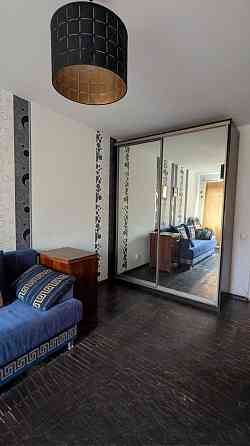 Здається квартира на Воскресенці по вул. Кибальчича 15 Киев