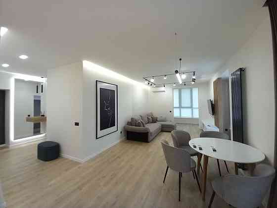 Здається в оренду 3к. Квартира Кухня-студія Гардеробна Мазепи ЖК Липки Ивано-Франковск