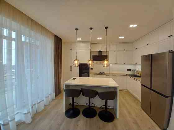 Здається в оренду 3к. Квартира Кухня-студія Гардеробна Мазепи ЖК Липки Ивано-Франковск