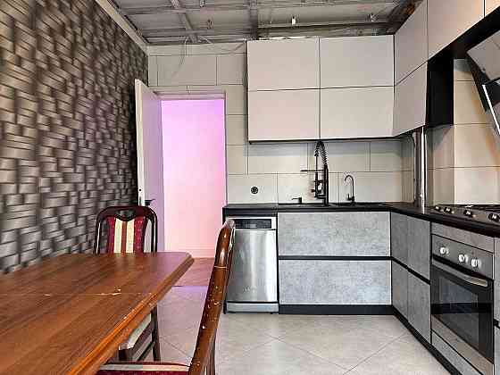 Квартира для командировочных на Победе-6, Новогодняя, 71 Днепр