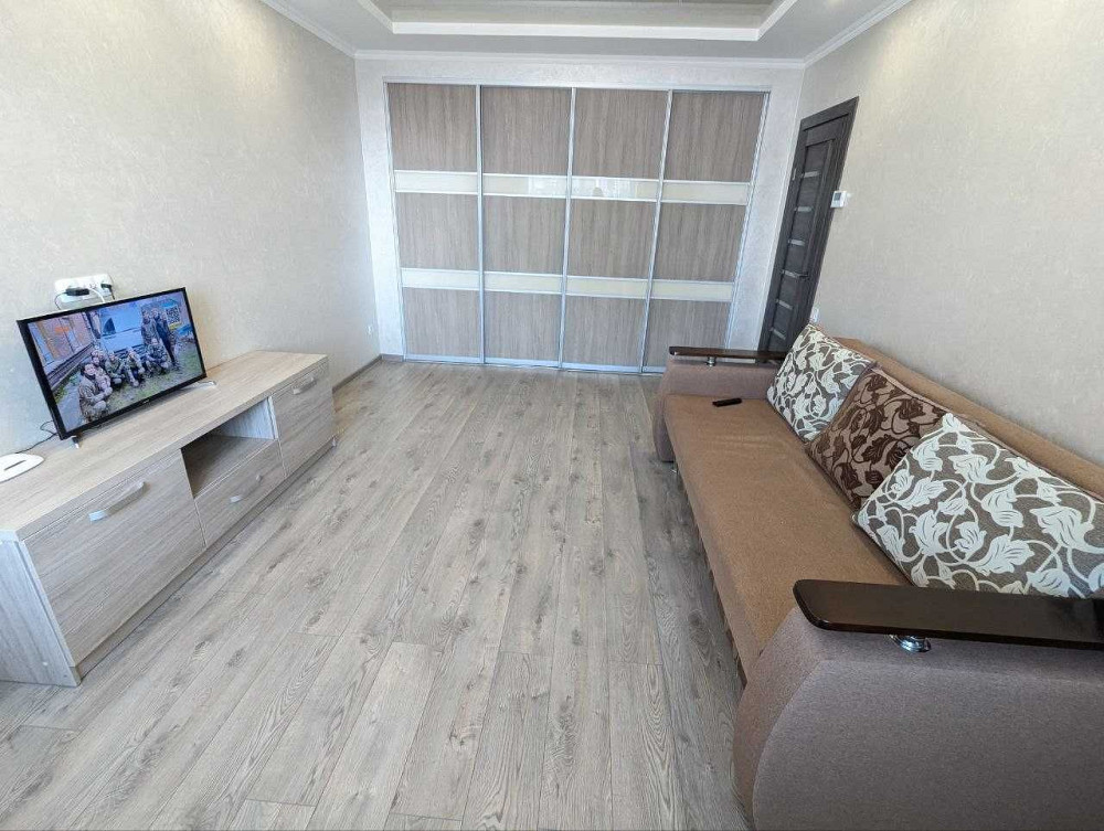 Здам 1о кімн вул. Соборна, автономне опалення Ровно - изображение 1