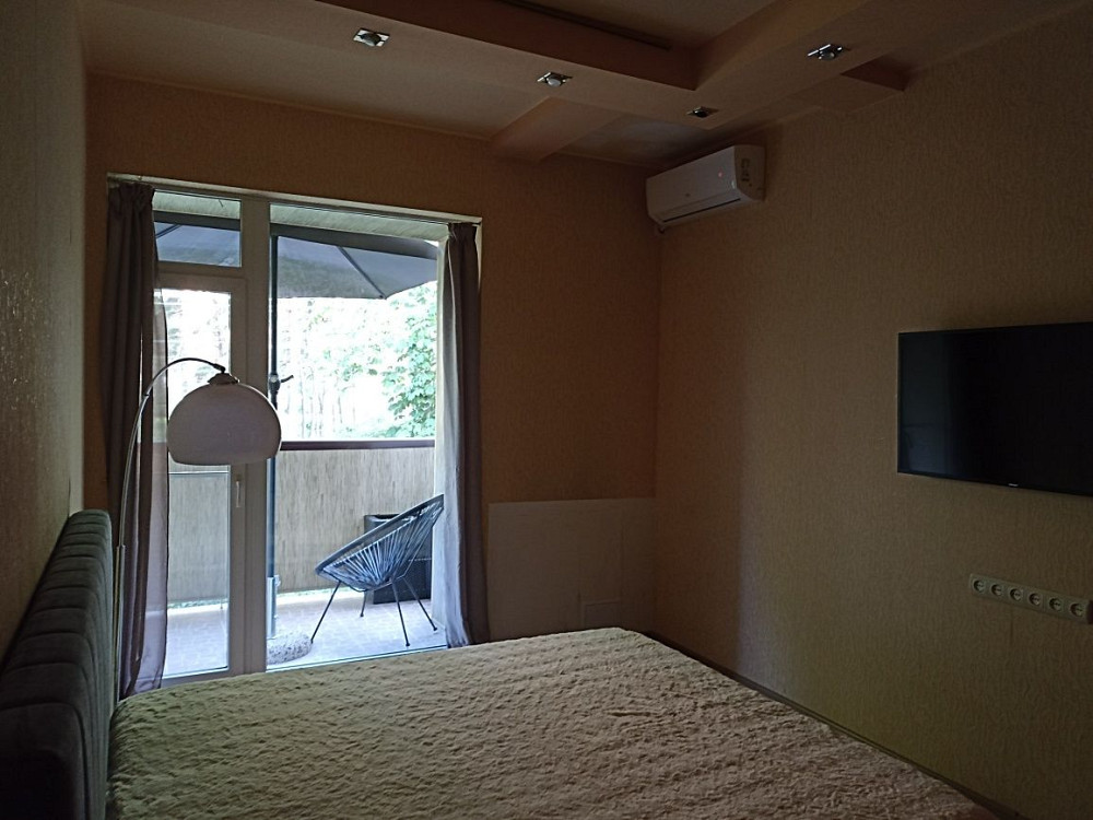 Жилая уютная 4х.ком. квартира сталинка с автон.отоплением на Богунии Житомир - изображение 8