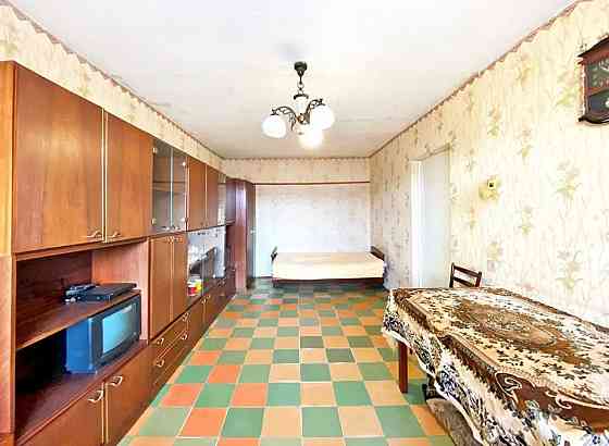 Продам 2 комнатную квартиру на Левом берегу Днепр