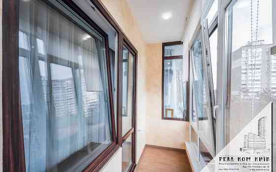 Чарівна 2к. кв. по вулиці Єфремова 8-А метро Академмістечко 1 хв пішки Київ