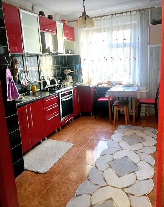 √ Новенька 3 кімнатна квартира Ровно - изображение 2