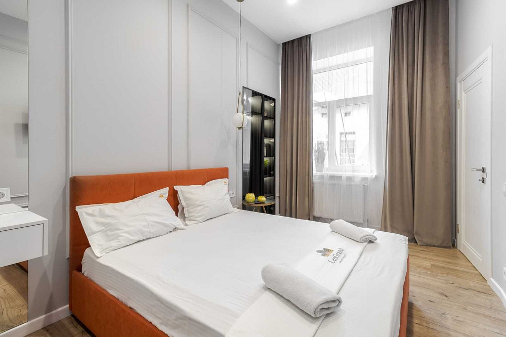 Продаж квартири в центрі на вул. Леонтовича Львів - зображення 7