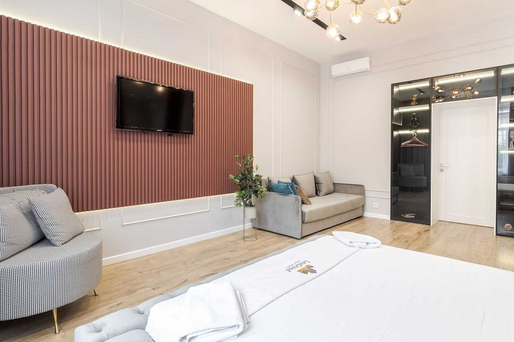 Продаж квартири в центрі на вул. Леонтовича Львів - зображення 3