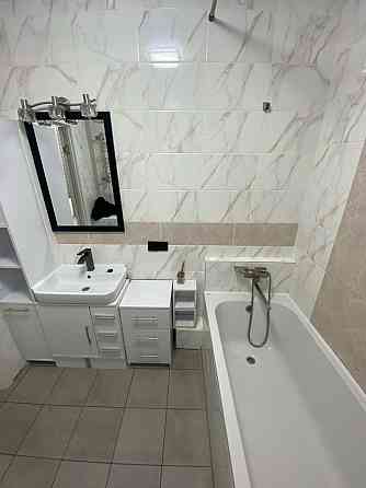 Євро 2к кв з ремотном та меблями! Без комісії! Балкон! Гардеробна! Буча