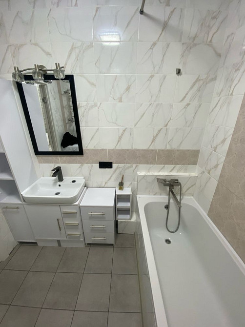 Євро 2к кв з ремотном та меблями! Без комісії! Балкон! Гардеробна! Буча - изображение 4