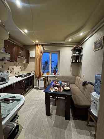 Продам квартиру в центрі Іванкова 