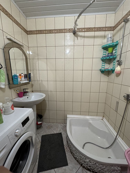 Продам квартиру в центрі Іванкова  - зображення 5