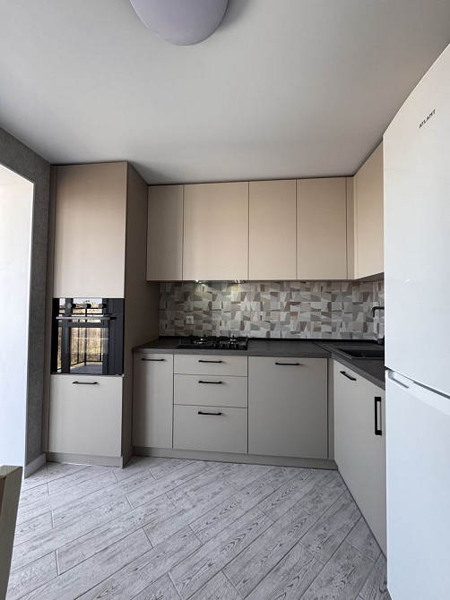 Здається вперше 2 кім. квартира в новобудові. Черкаси - зображення 5