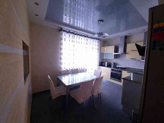 Оренда 3-кім. квартири в малоквартирному будинку по вул. Заміській 12 Львов