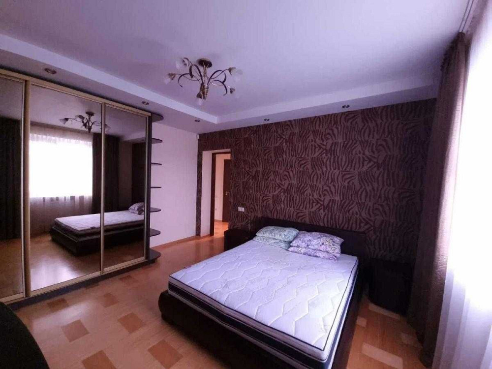 Оренда 3-кім. квартири в малоквартирному будинку по вул. Заміській 12 Львов - изображение 1