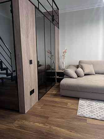 Оренда ЖК Славутич квартира 53м2 розташована на 7 поверсі Киев