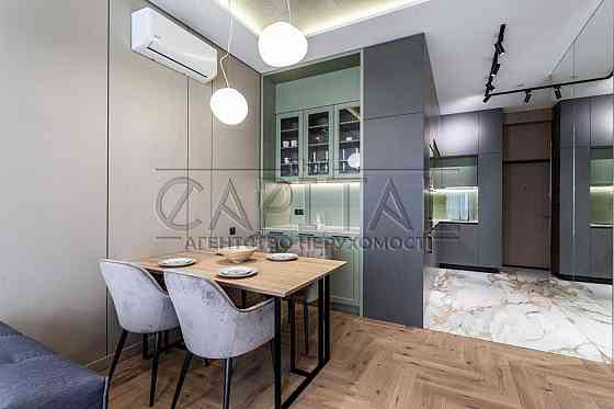 Оренда 2к сучасної видової квартири, Ярославів Град, 50м, Центр Киев