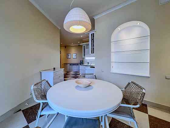 Оренда, вул. Лютеранська, 28/19, 4 кімнати, 145 м², Липки Киев