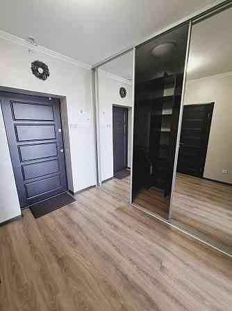 Стильна простора квартира в новому будинку з генератором Драгоманова 2 Киев