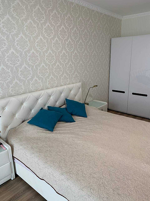 Стильна простора квартира в новому будинку з генератором Драгоманова 2 Киев - изображение 5