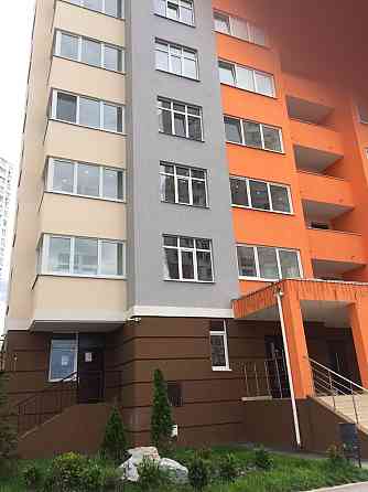 БЕЗ %, Олени Пчілки 3, шикарна 1К, велика студія, Позняки Киев