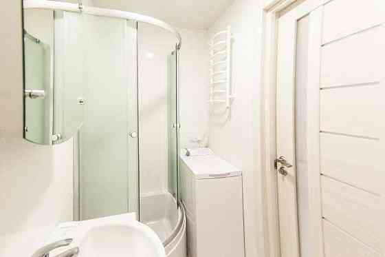 Двокімнатна квартира, м. Берестейська, новобудова, від 1 місяця Киев