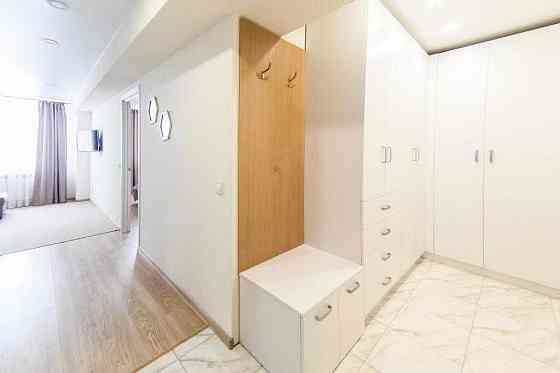 Двокімнатна квартира, м. Берестейська, новобудова, від 1 місяця Киев