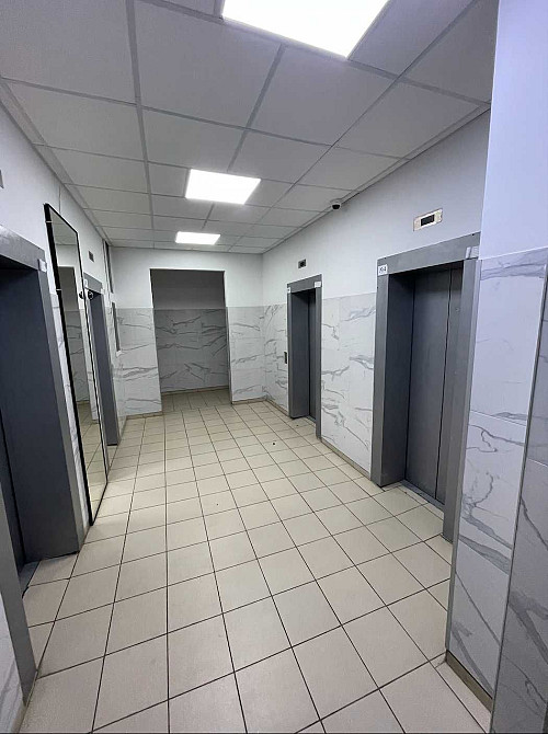 Видова 3-кімнатна квартира біля метро «Житомирська» — перша здача Киев - изображение 3