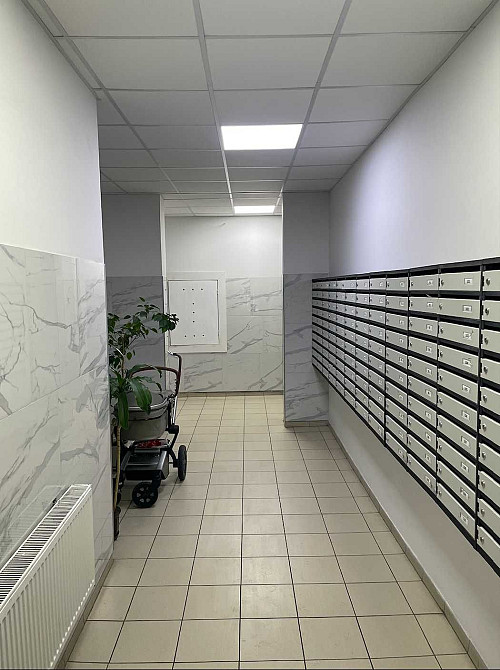 Видова 3-кімнатна квартира біля метро «Житомирська» — перша здача Киев - изображение 2