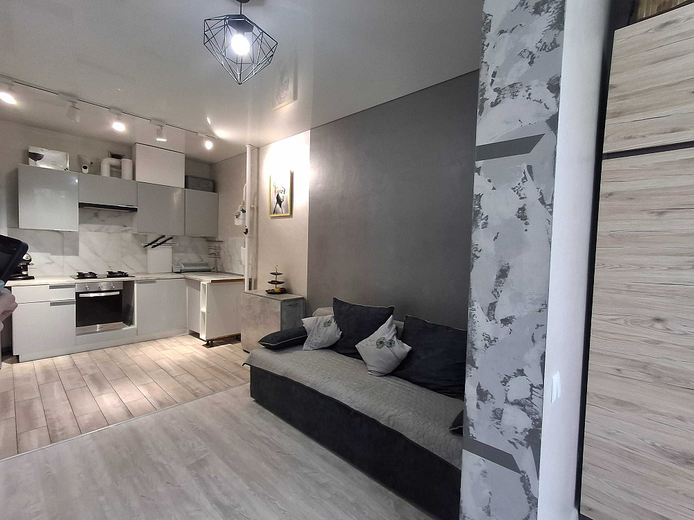 Продам класну 1к з ремонтом в ЦЕНТРІ Ирпень - изображение 4