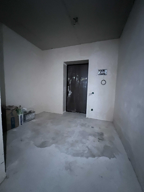 Велика двокімнатна квартира з початковим ремонтом. Ирпень - изображение 4