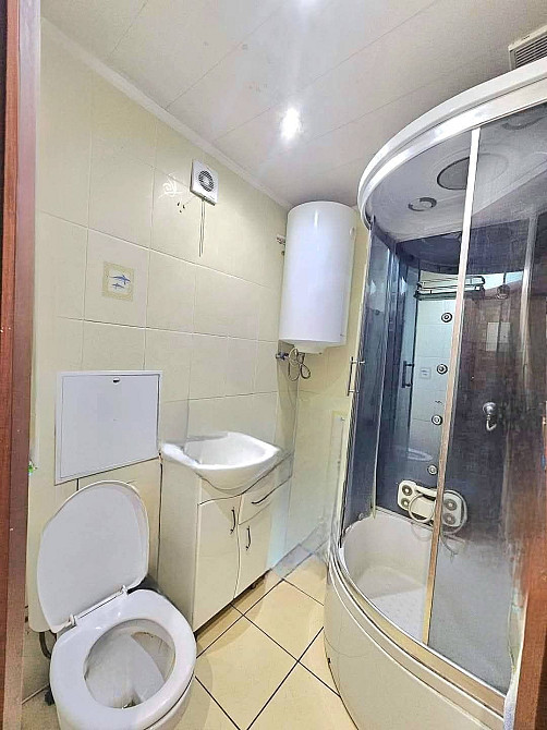 Продам 3-кімнатну квартиру, в центрі  - изображение 1