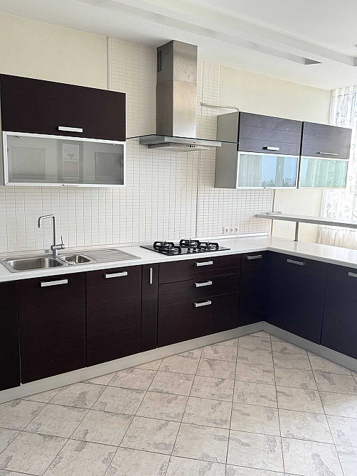 Фонтан, Палубная ул., 3 раздельные комнаты+ паркоместо Одесса - изображение 3