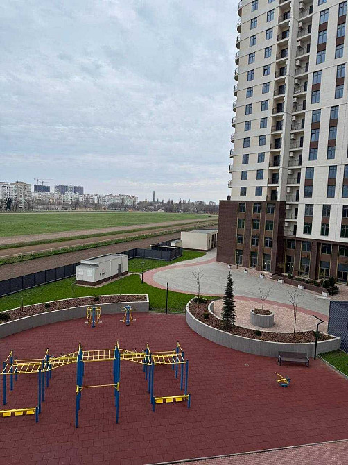 Продам 1 комн. квартиру в Кадорре на Краснова. Прямрй вид на ипподром Одеса - зображення 1