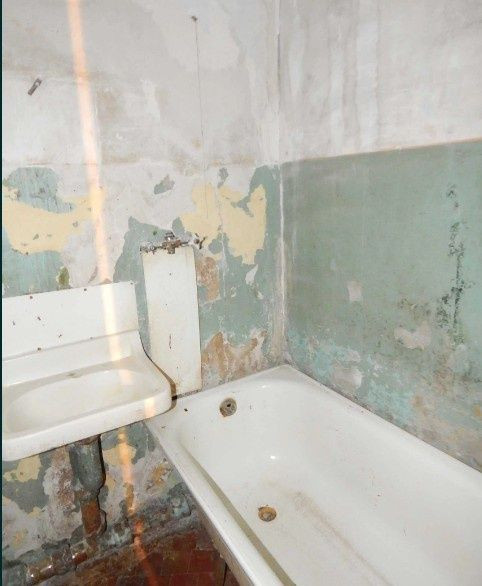 Продам 1к.кв. 5/5 крыша под ремонт ул.М.Грушевского Кам`янське (Запорізька обл.) - зображення 5