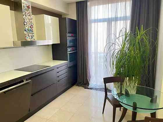 Продам видовую 3к квартиру в ЖК Бригадная-Чекмарева Днепр