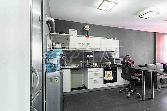 ВЕЛИКА 3-к ІДЕАЛЬНО для Сім'ї або для Пари на вул. Дніпровська наб. Киев