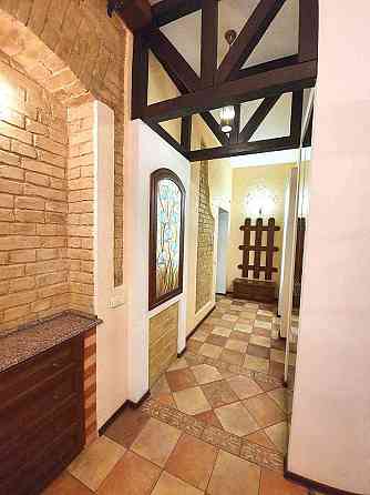 Без% Оренда 2кім. кв в центі Києва, Мала Житомирська 16/3 Київ