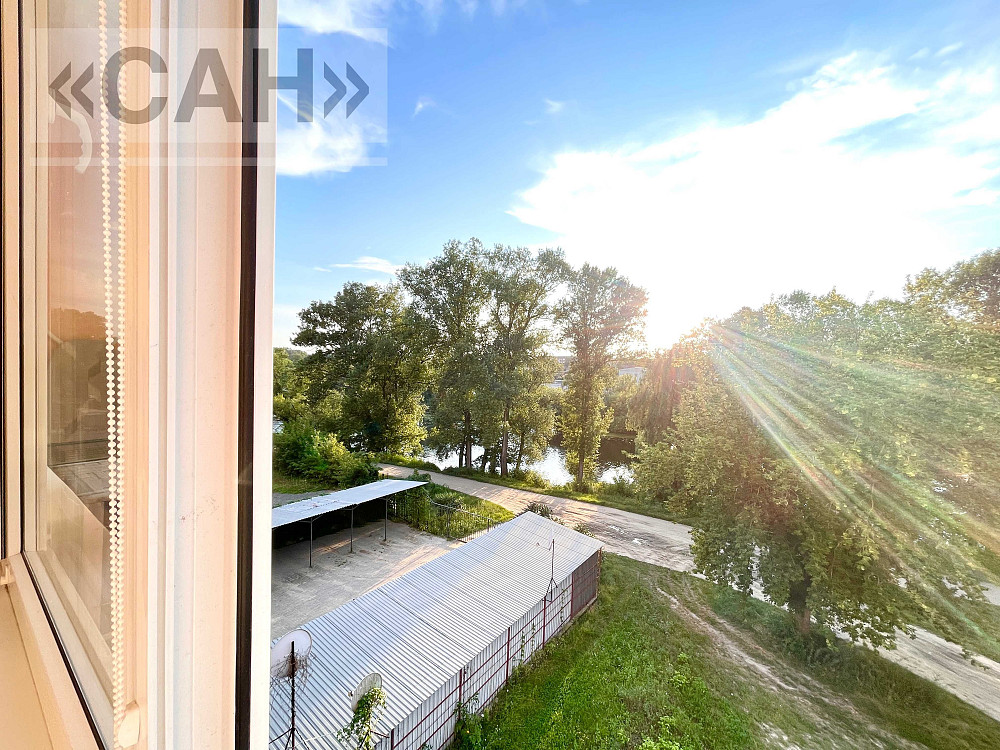 Сдам большую квартиру на Заливной в Коттедже Сумы - изображение 1