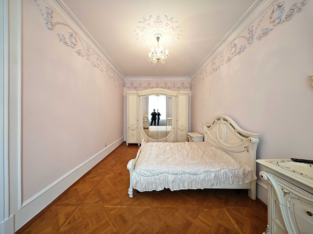 Сдам очень красивую квартиру, 150 кв.м., 3 спальни, на ул. Пироговской Одеса - зображення 1